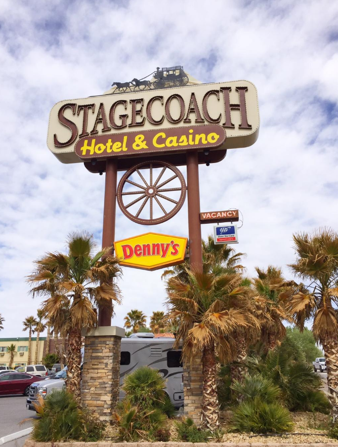 Stagecoach Hotel & Casino Бийти Екстериор снимка